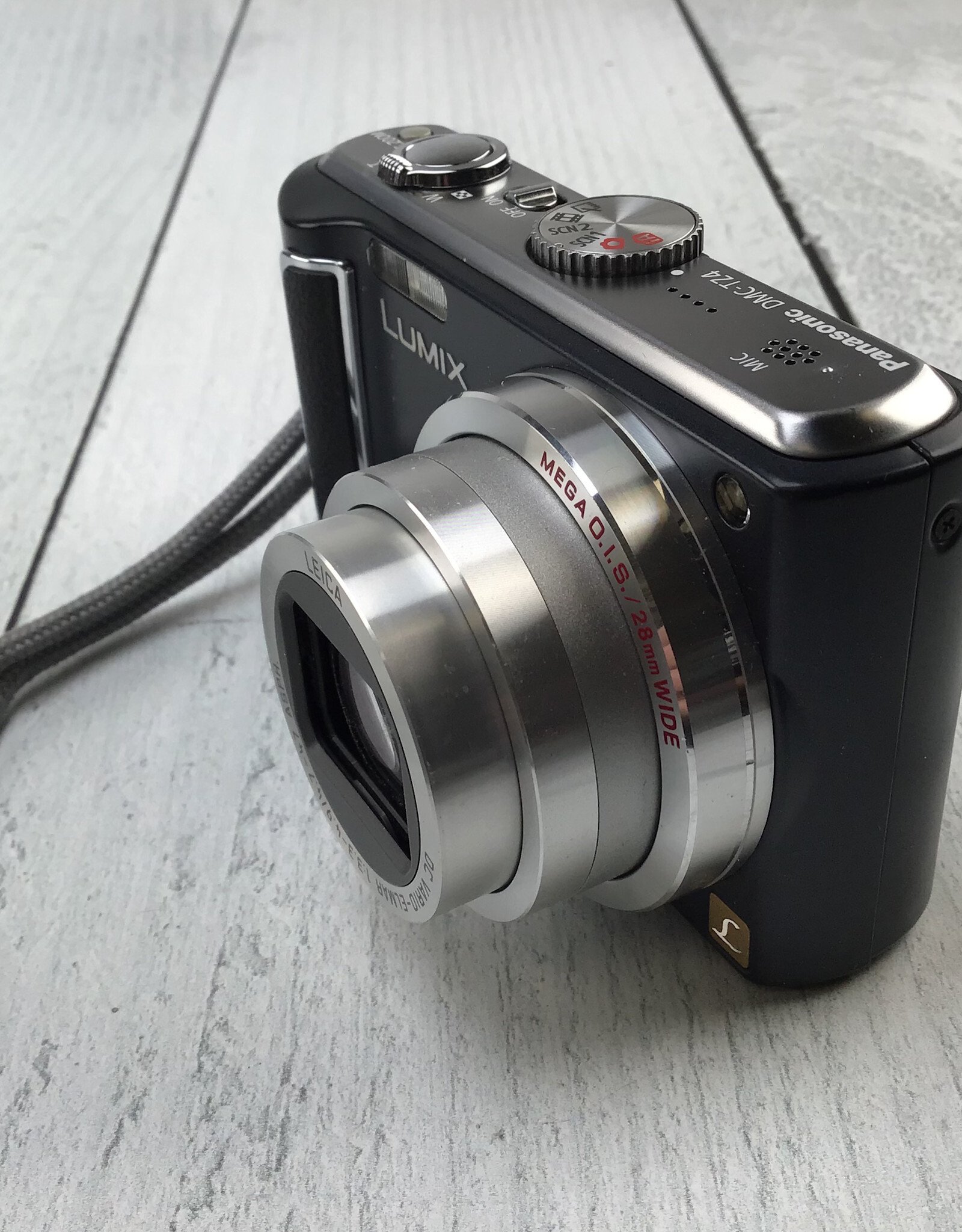 PANASONIC Panasonic Lumix DMC-TZ4 Camera in Box Used Good