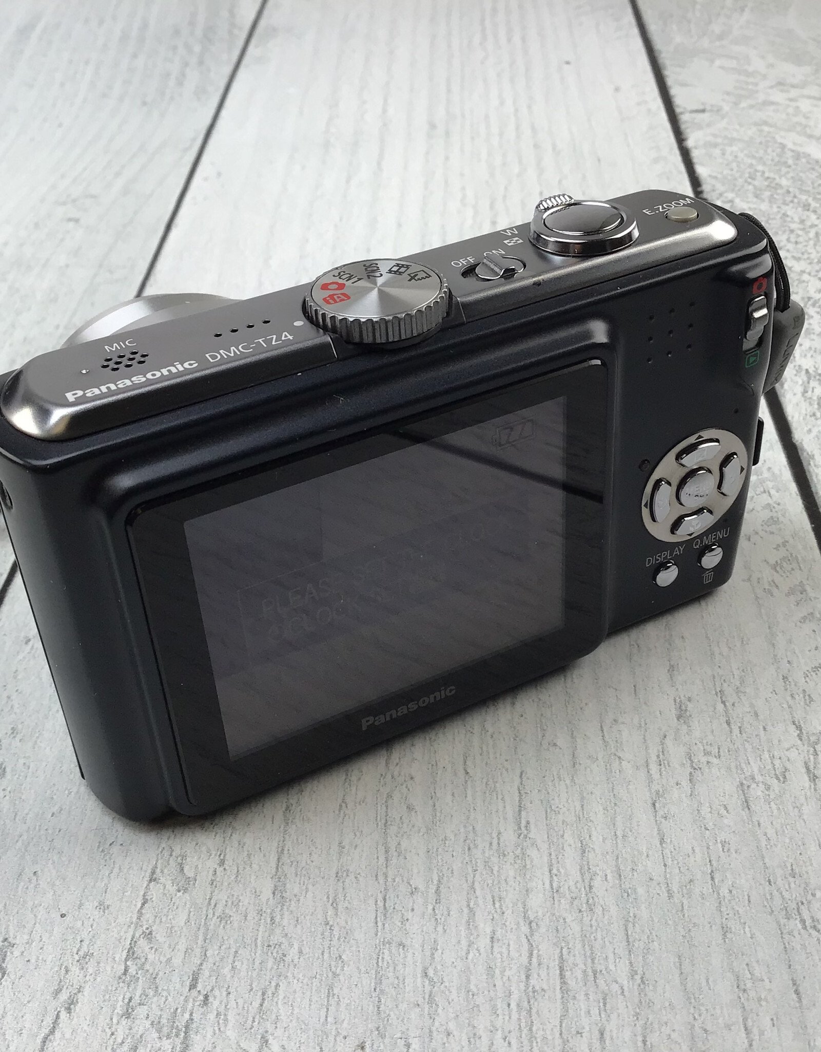 PANASONIC Panasonic Lumix DMC-TZ4 Camera in Box Used Good