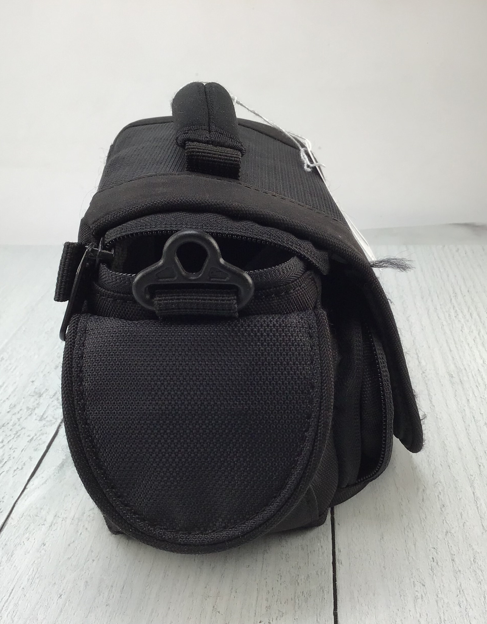 LOWEPRO Lowepro Edit 100 Camera Bag Used Good