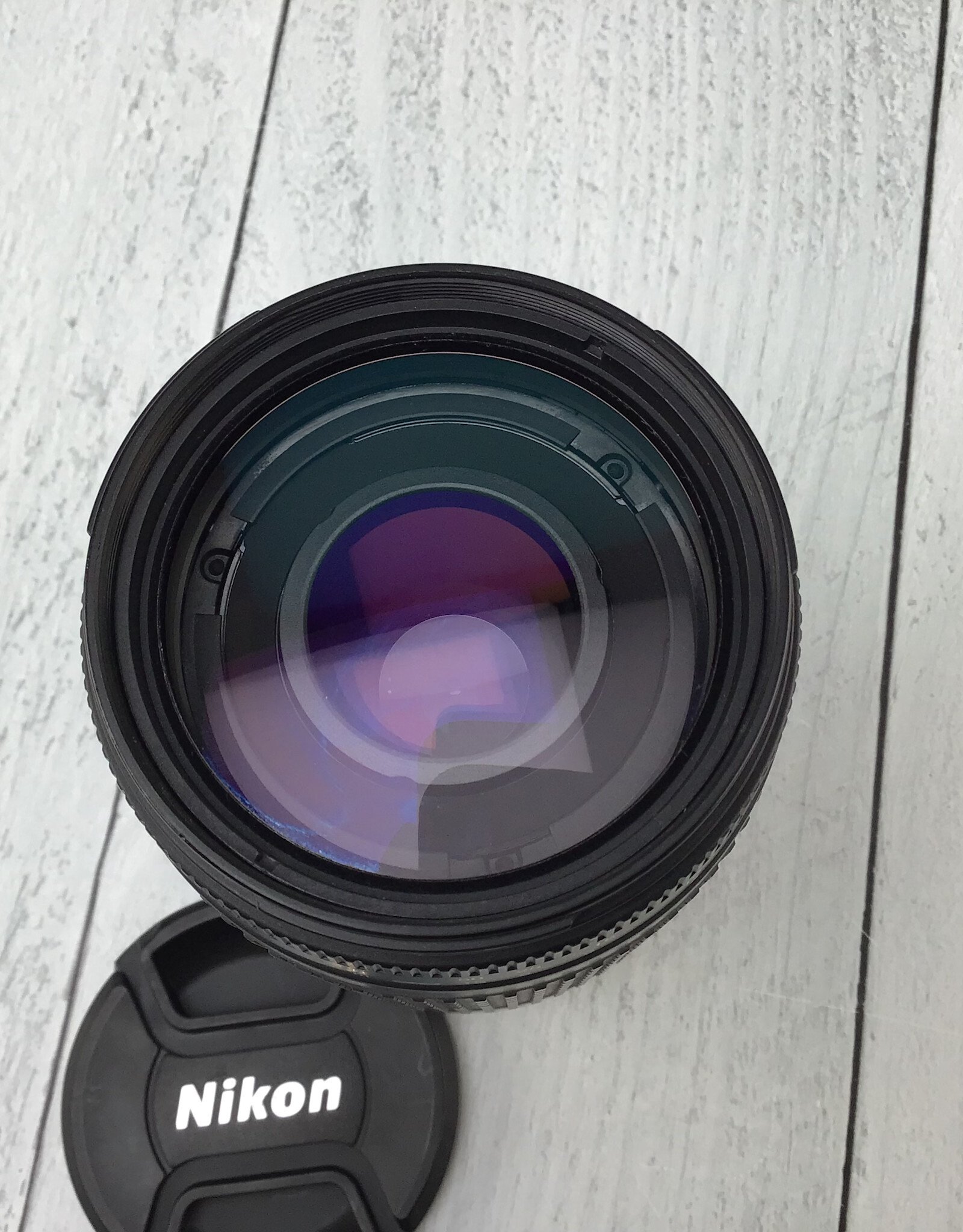 NIKON Nikon AF Nikkor 70-300mm f4-5.6 G Lens Used Good