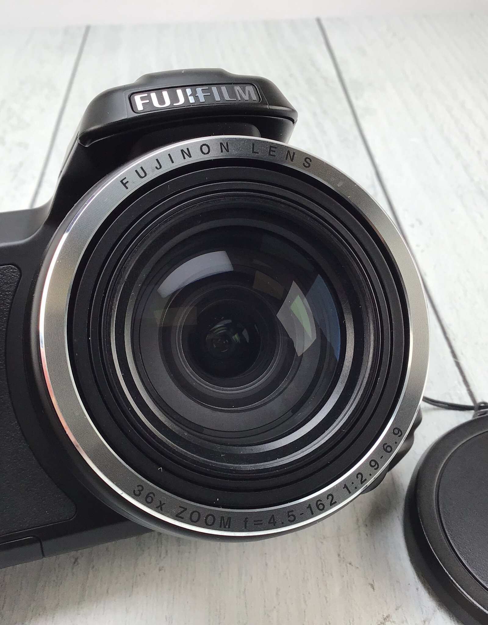 FUJI Fuji FinePix S8600 Digital Camera Used Good