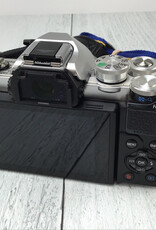 OLYMPUS Olympus OM-D E-M10 III Camera w/ 14-42mm Used Good