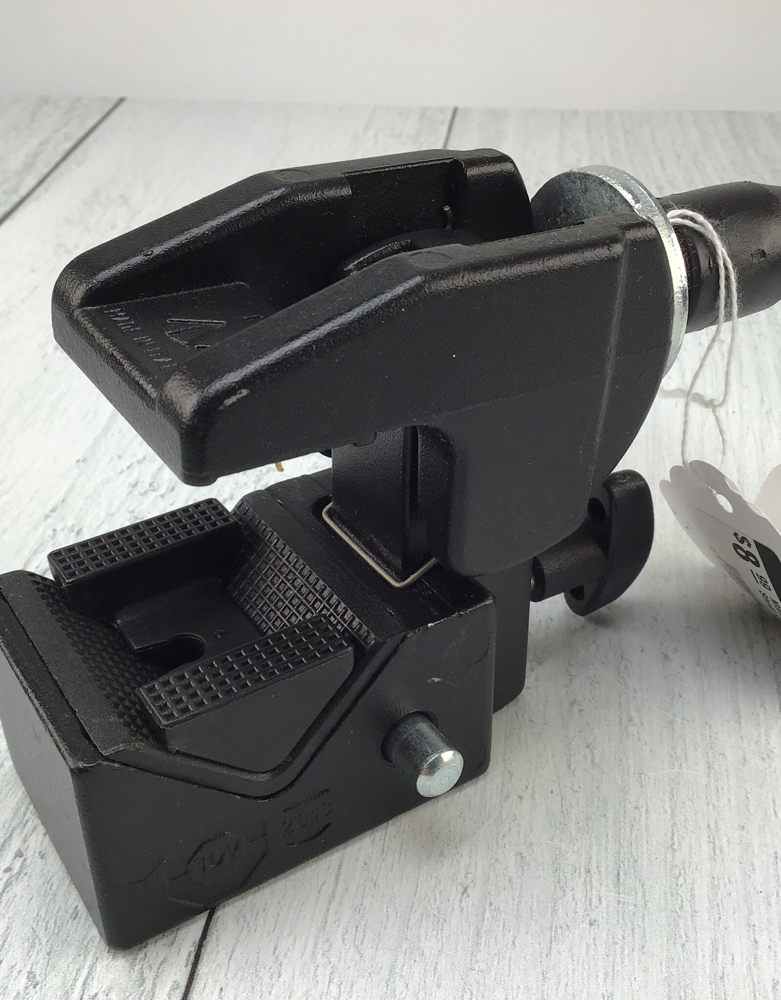 MANFROTTO Manfrotto Super Clamp No Stud Used Fair