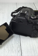 NIKON Nikon D5200 Camera w/ 18-55mm Used Good