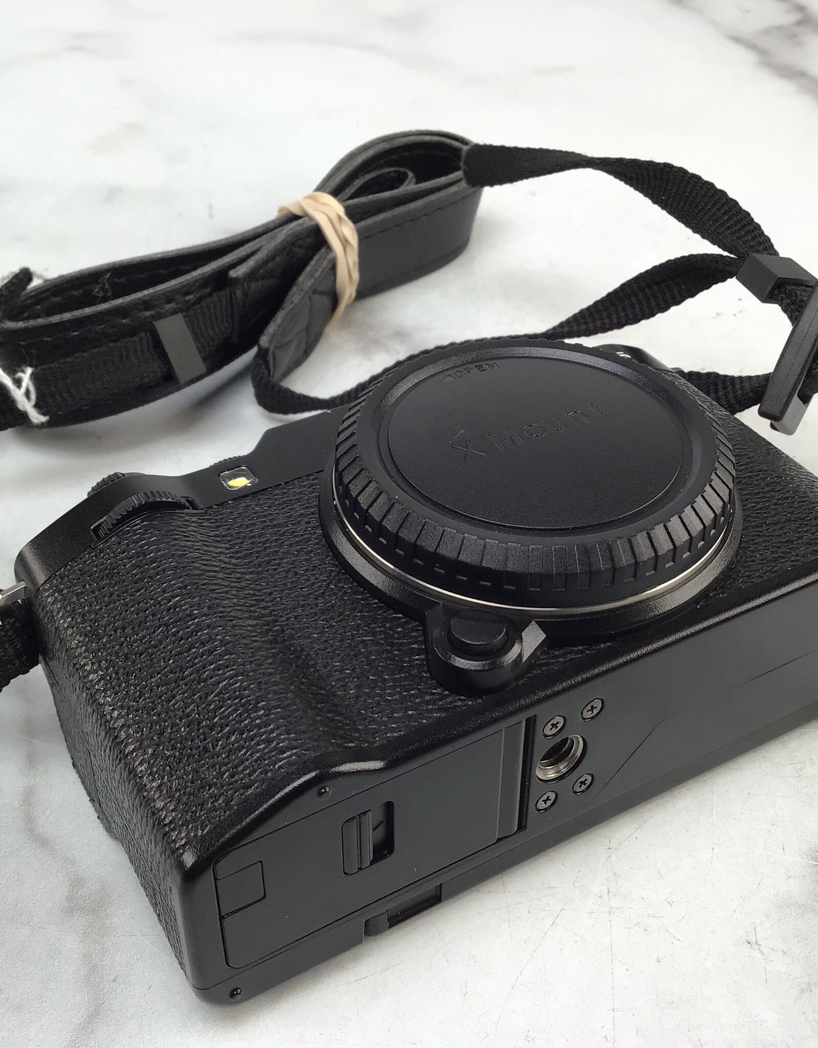 FUJI Fuji X-M5 Camera Body Used Good