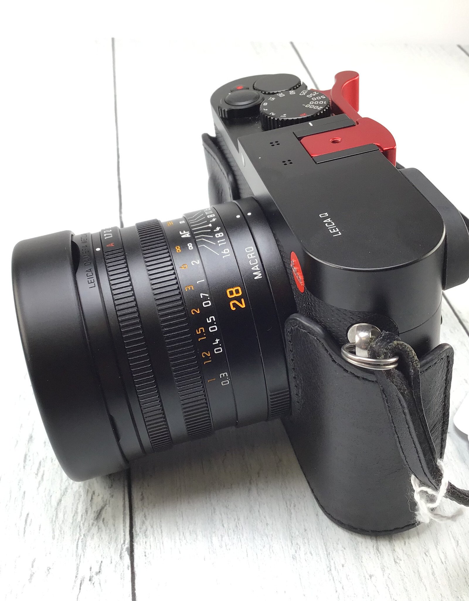 Leica Leica Q Typ 116 Camera Used Good