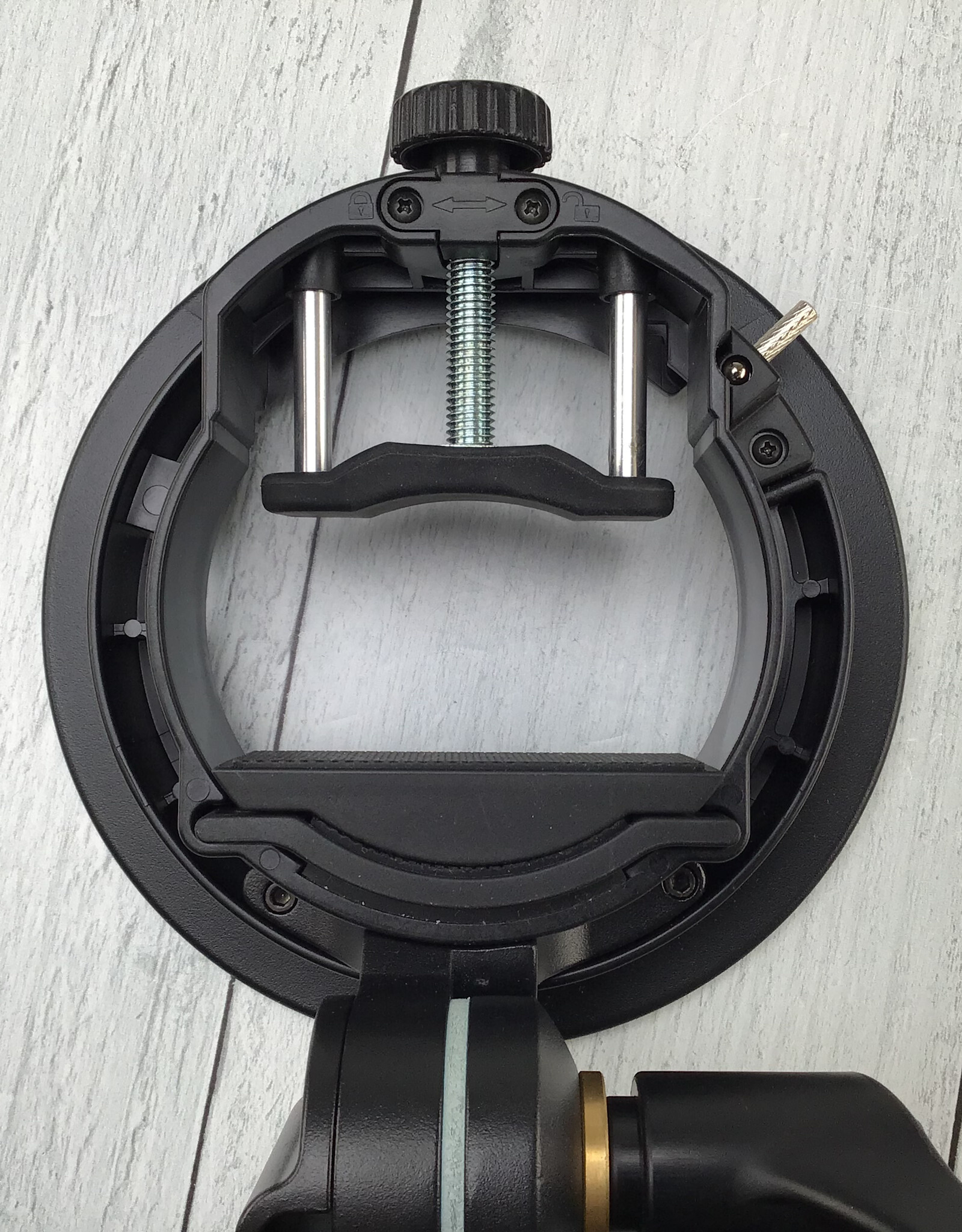 GODOX Godox S2 Bracket Used Good