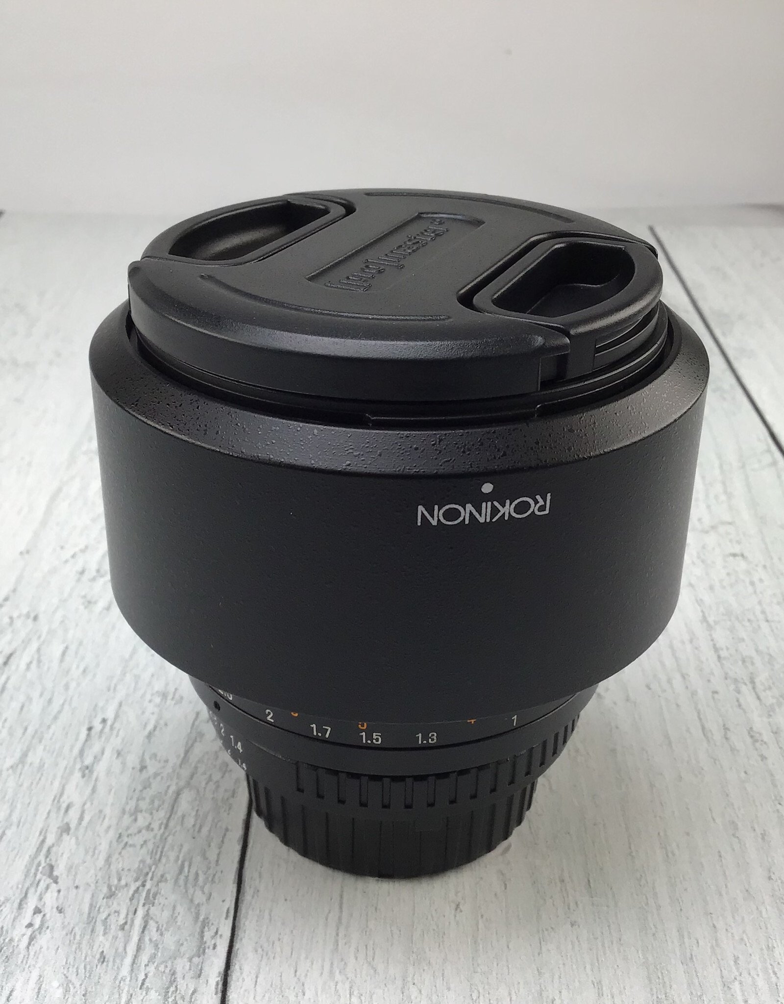 NIKON Rokinon AE 5mm f1.4 AS IF Lens for Nikon Used Good