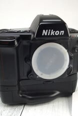 NIKON Nikon N90s Camera w/ MB10 Used Good