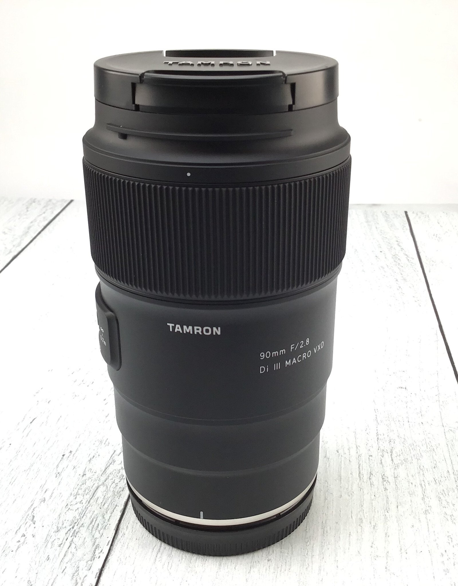 SONY Tamron 90mm f2.8 Di III Macro VXD Lens for Sony Used Good