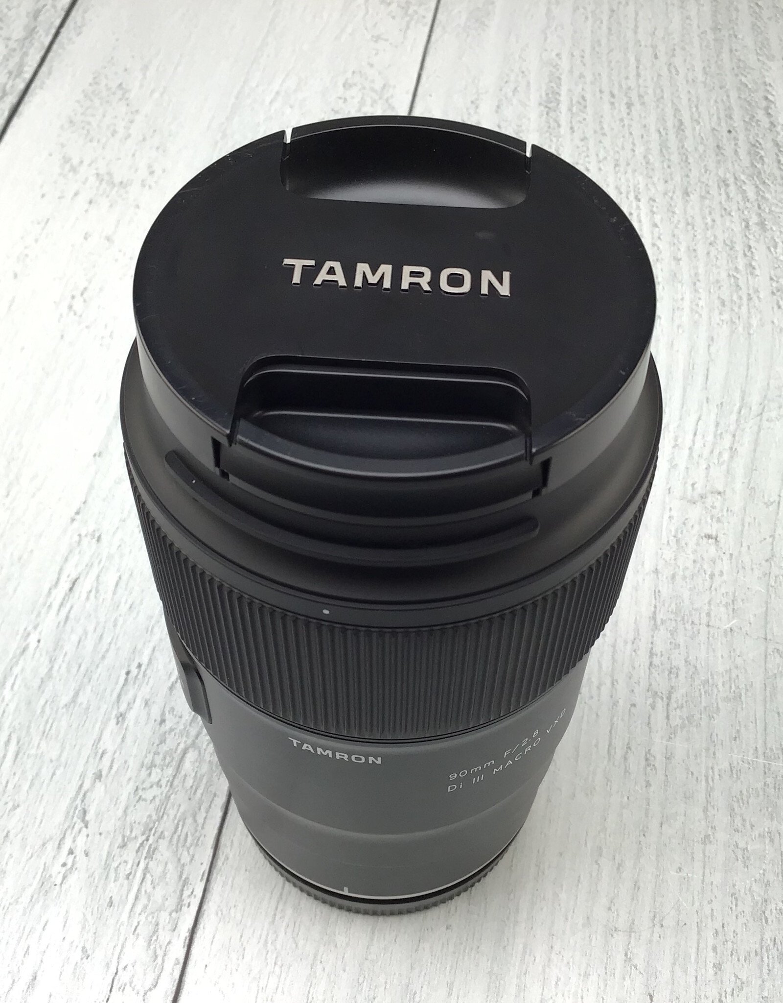 SONY Tamron 90mm f2.8 Di III Macro VXD Lens for Sony Used Good