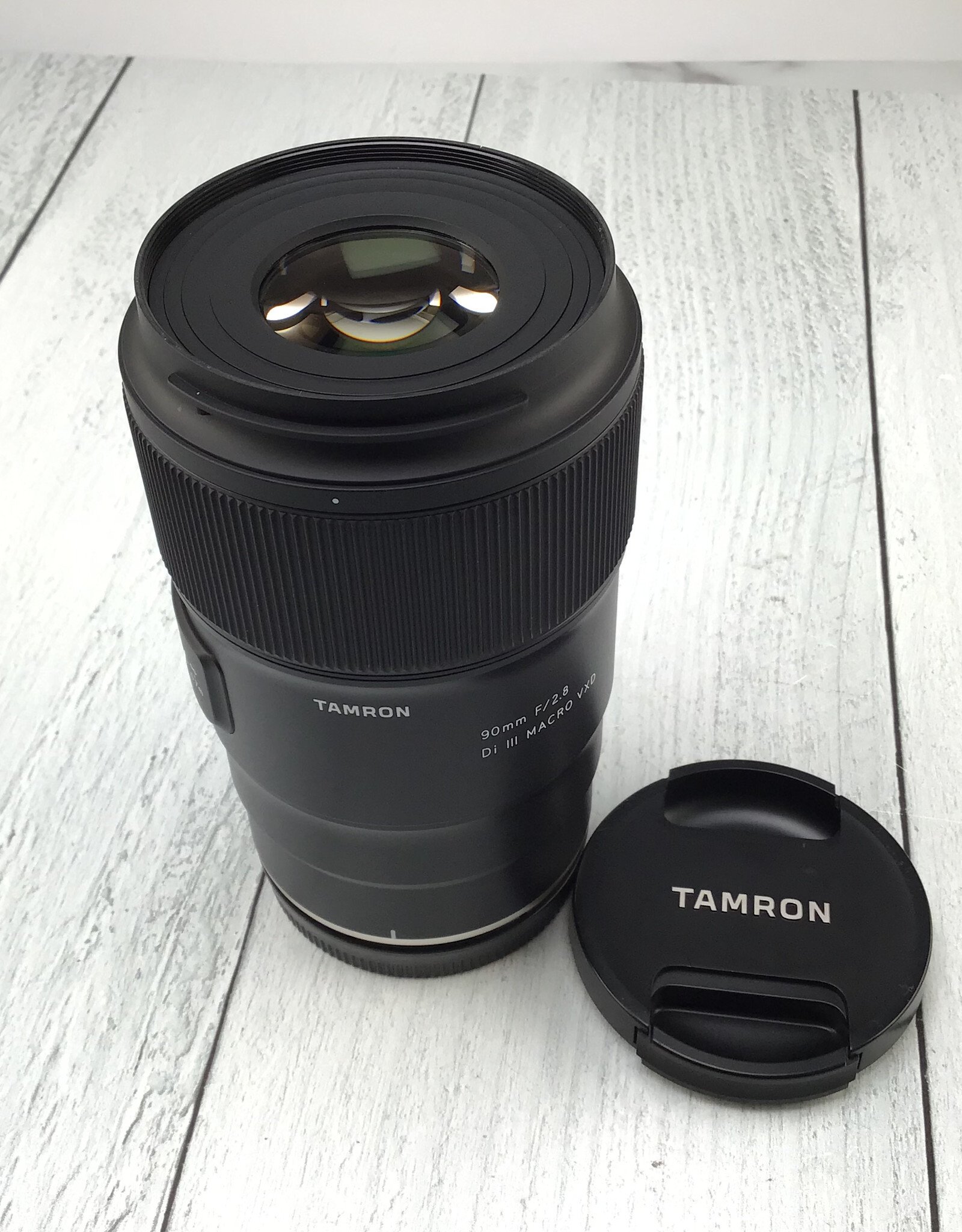 SONY Tamron 90mm f2.8 Di III Macro VXD Lens for Sony Used Good