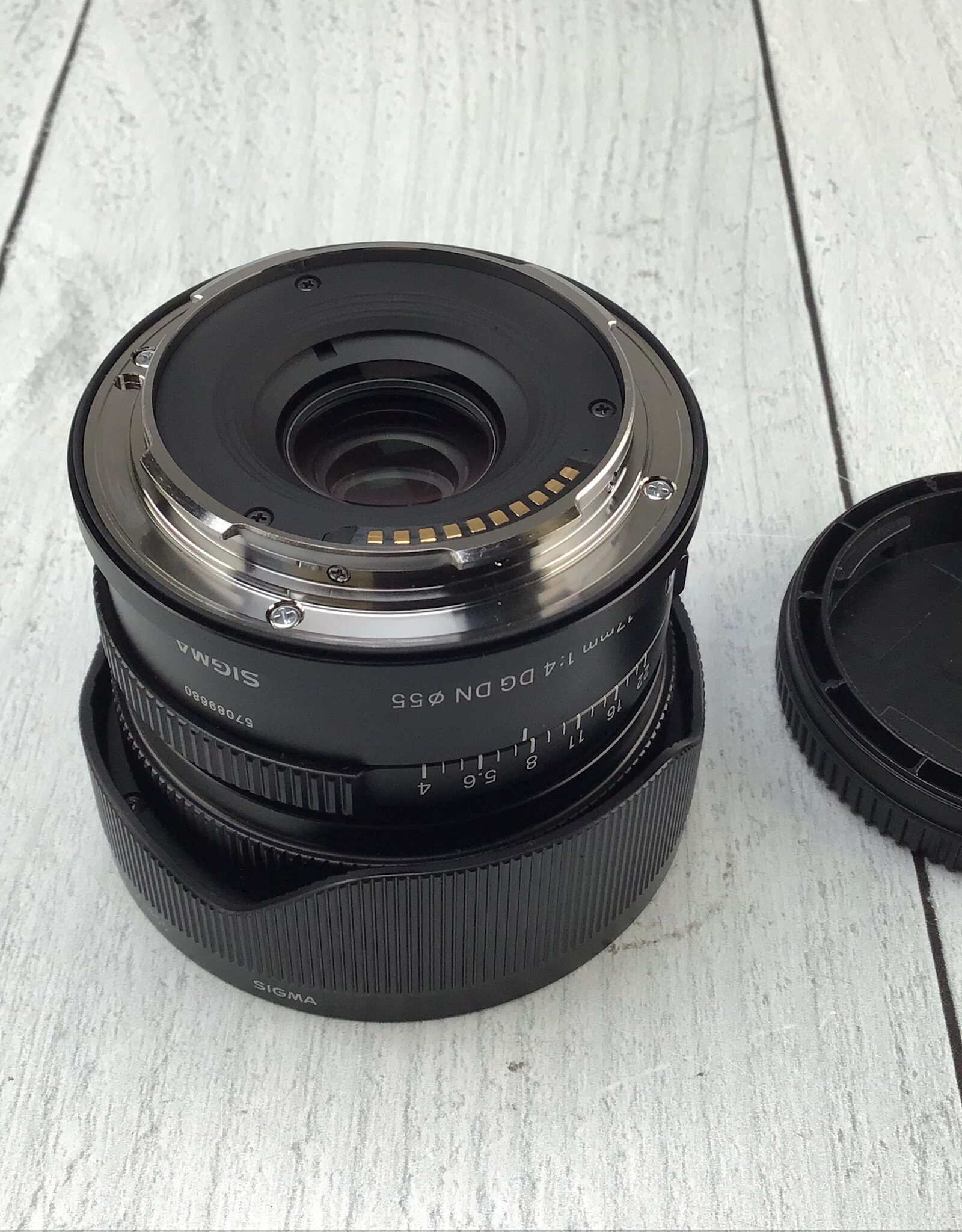 SIGMA Sigma 17mm f4 DG DN L Mount Lens Used Good