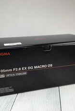CANON Sigma 105mm f2.8 EX DG OS Macro Lens for Canon EF in Box Used Good