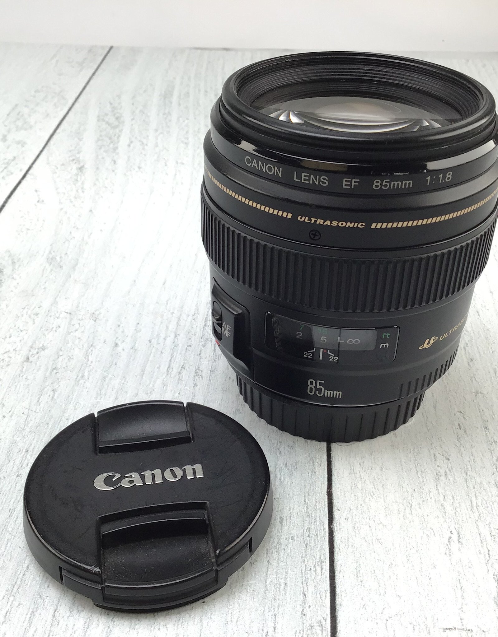 CANON Canon EF 85mm f1.8 USM Lens Used Fair