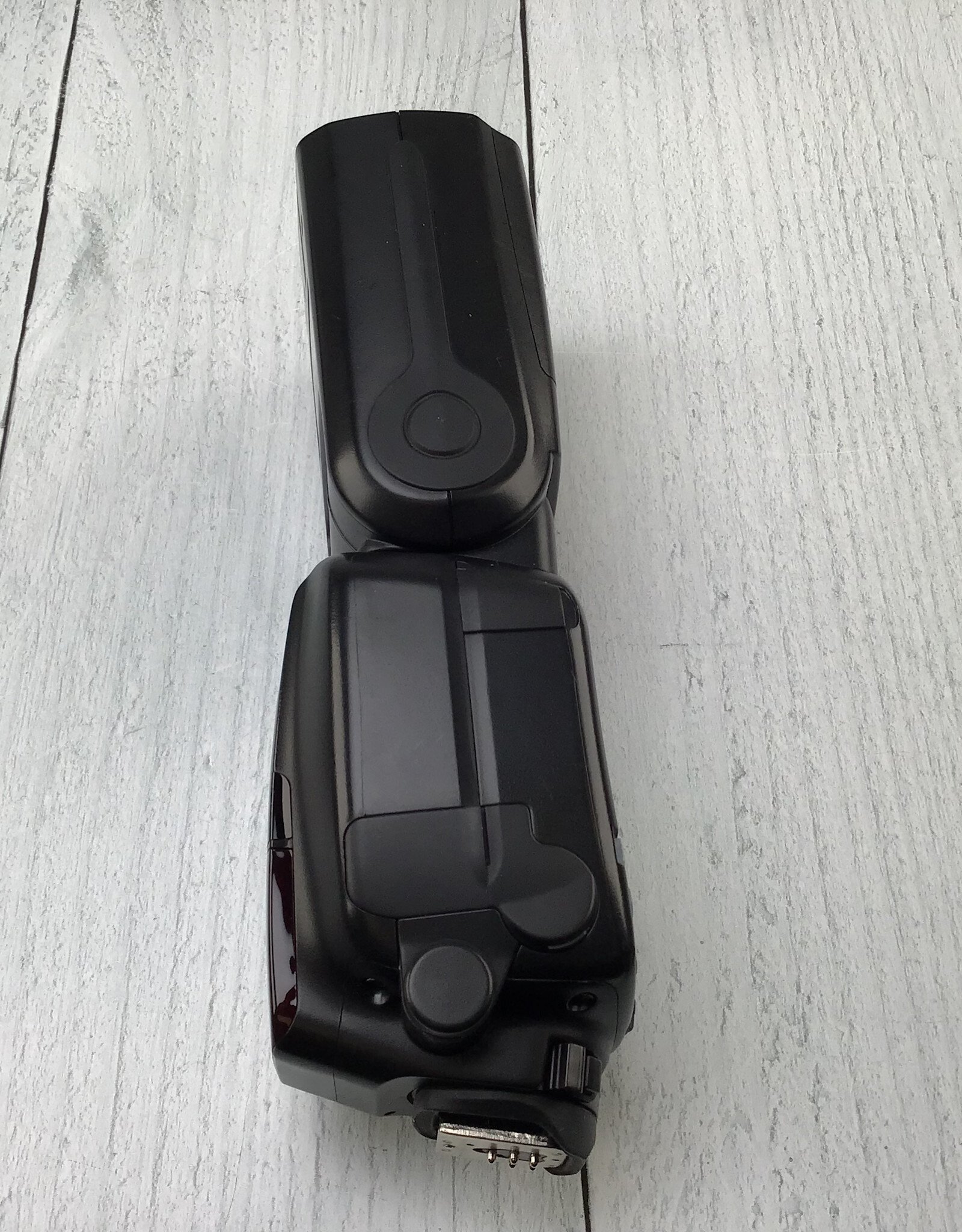 CANON Yongnuo Speedlite YN600EX-RT II Flash for Canon Used Good