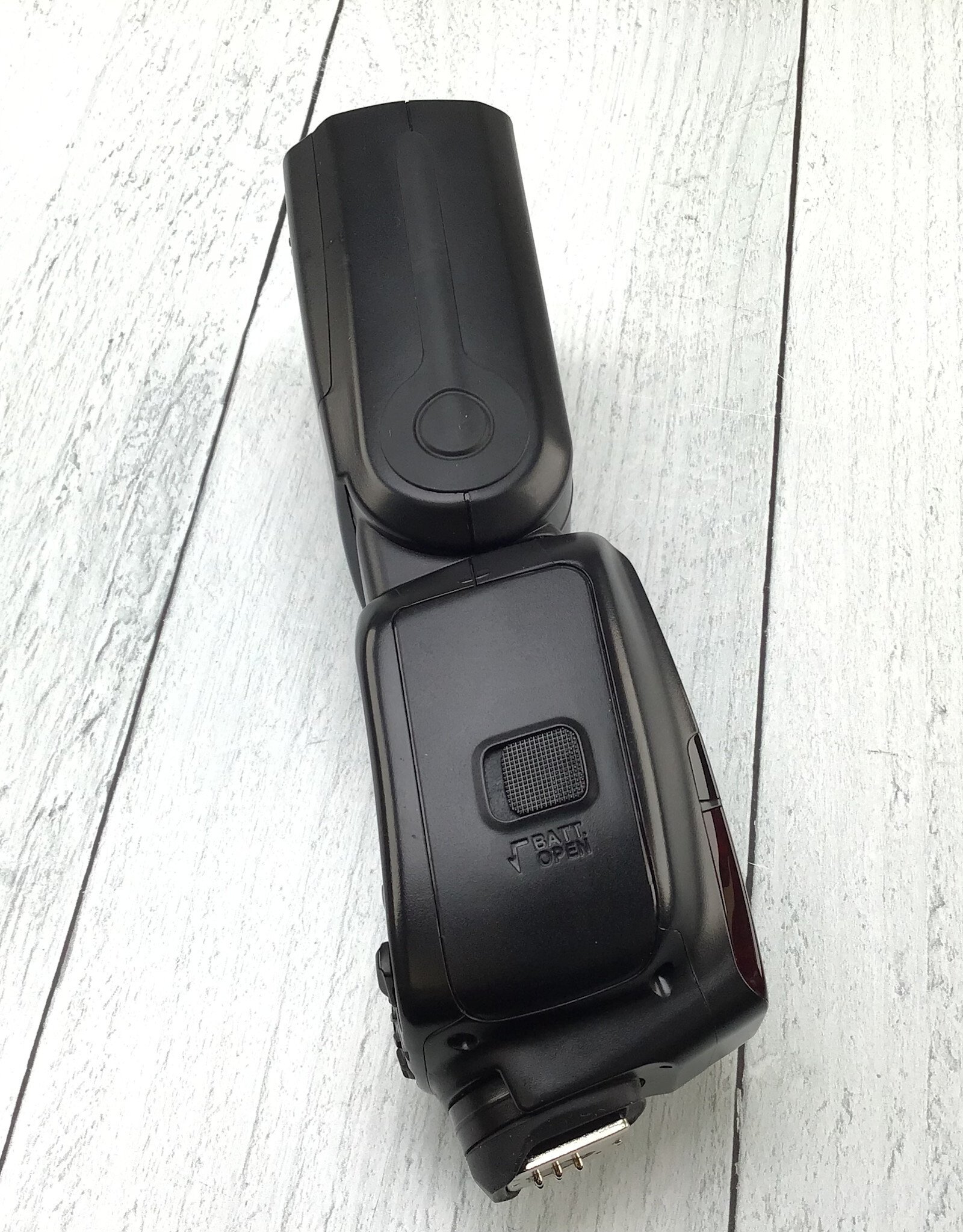 CANON Yongnuo Speedlite YN600EX-RT II Flash for Canon Used Good