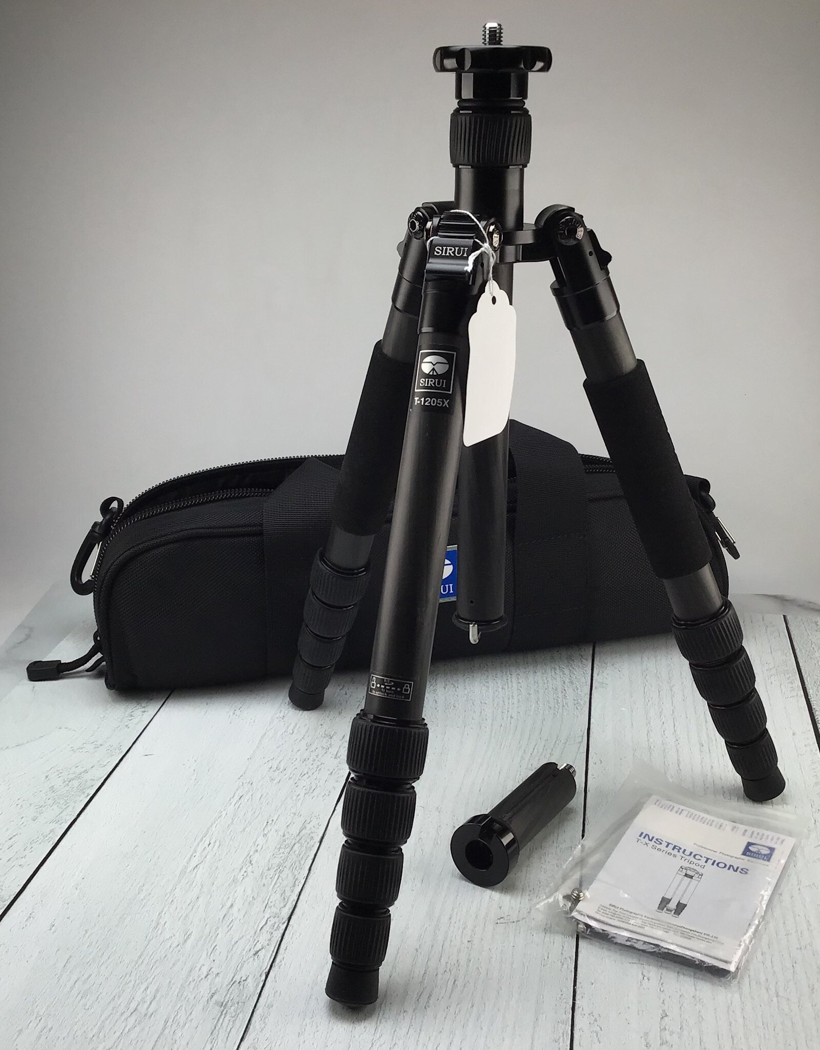 Sirui T-1205X Carbon Fiber Tripod Used Good