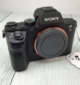 SONY Sony A7 II Camera Body Shutter Count 811 Used Good