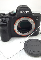 SONY Sony A7 II Camera Body Shutter Count 811 Used Good