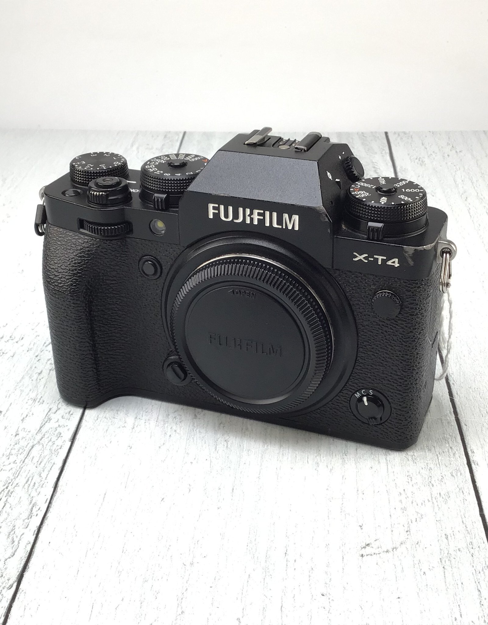 FUJI Fuji X-T4 Camera Body Used Fair