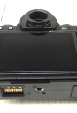 FUJI Fuji X-T2 Camera Body No Charger Used Fair