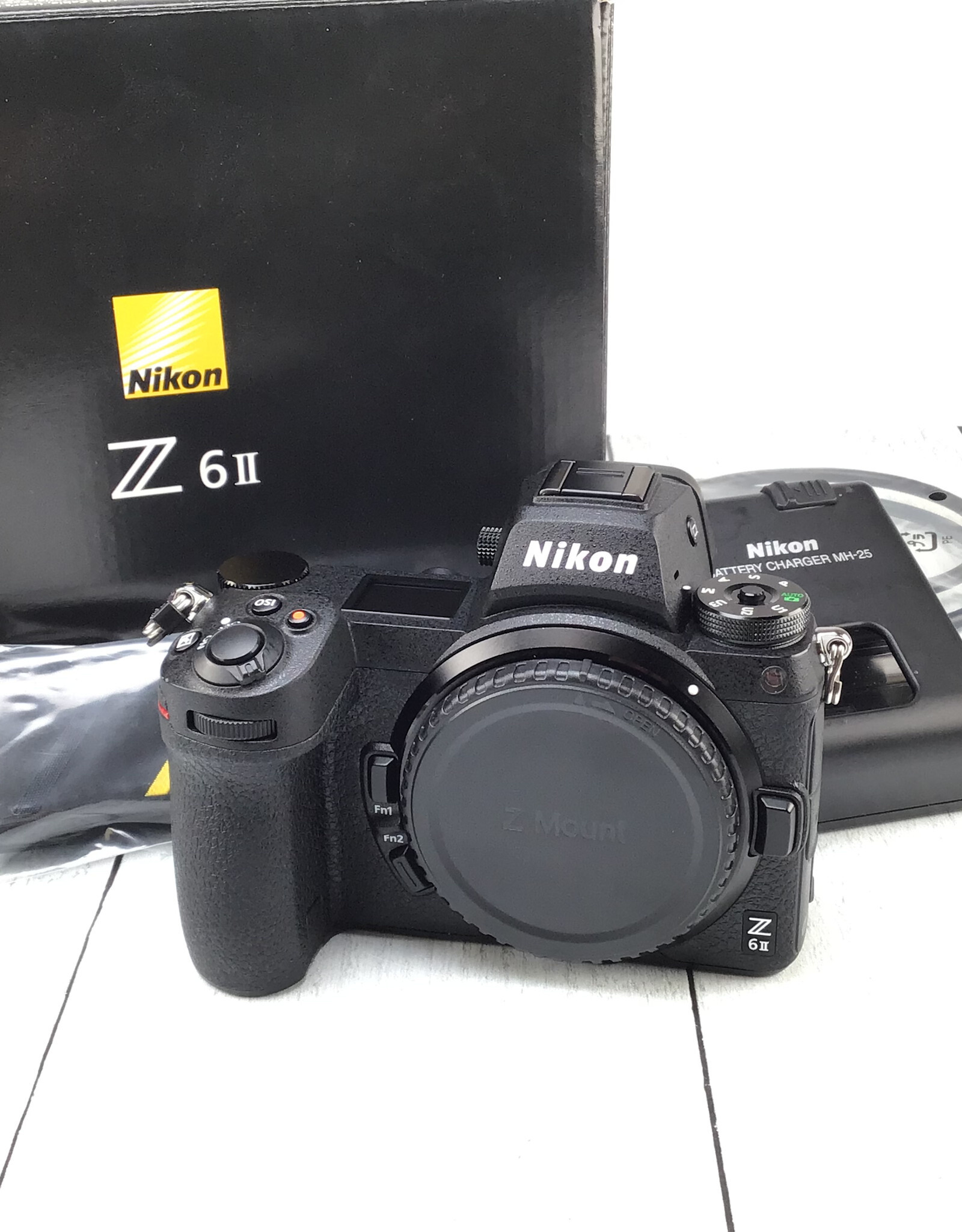 NIKON Nikon Z6 II Camera Body in Box Used Good