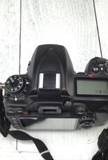 NIKON Nikon D7000 Camera Body No Charger Used Good