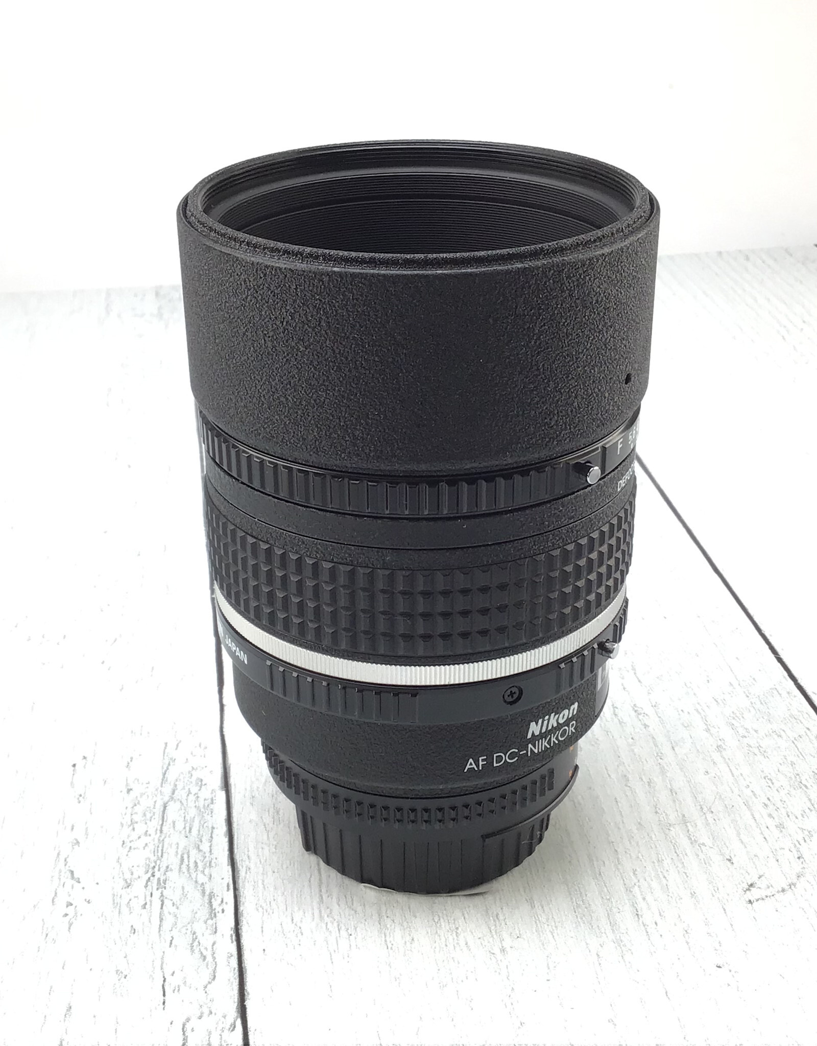 NIKON Nikon AF DC-Nikkor 105mm f2.8 D Defocus Image Control Lens Used Good