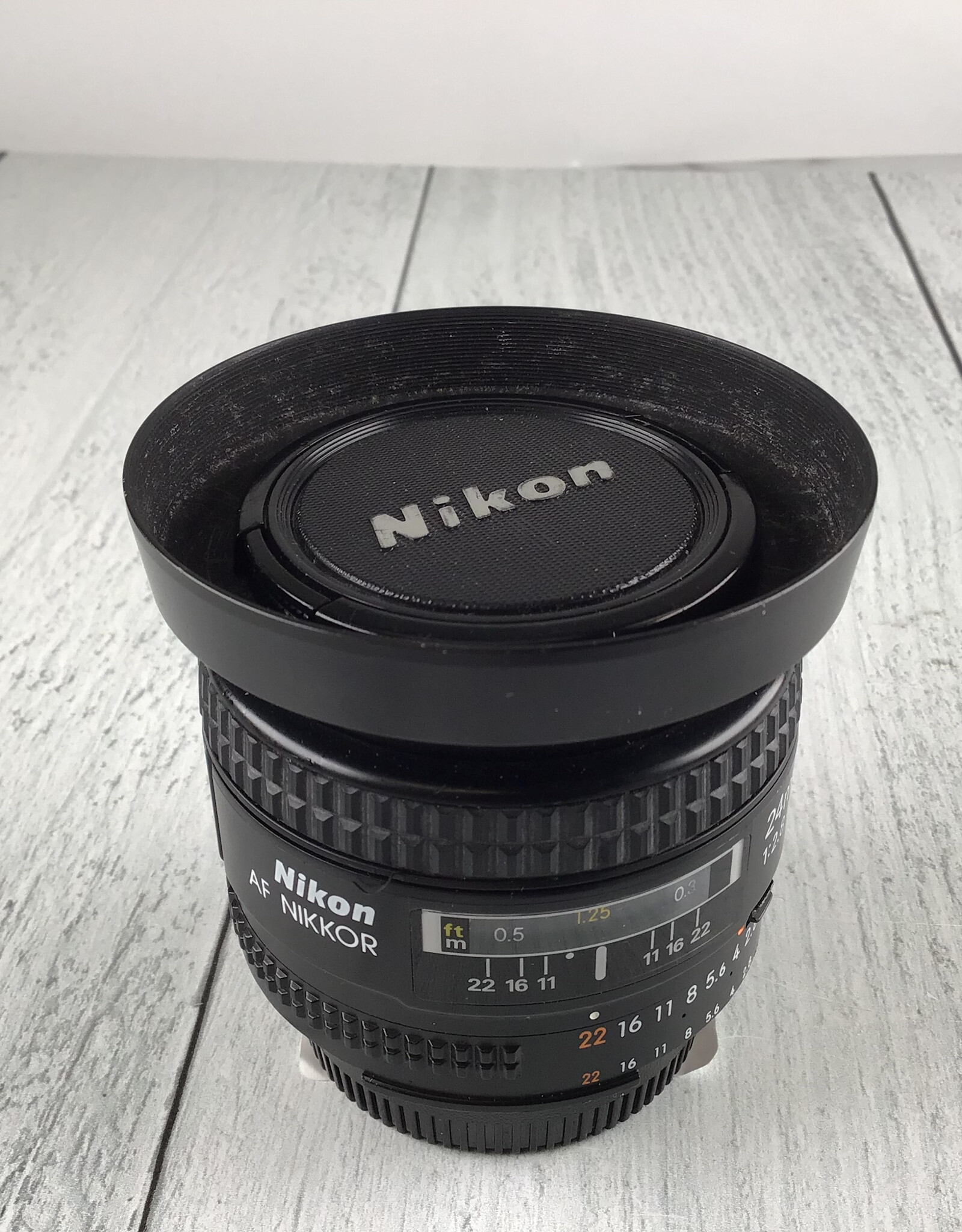 NIKON Nikon AF Nikkor 24mm f2.8 D Lens Used Good
