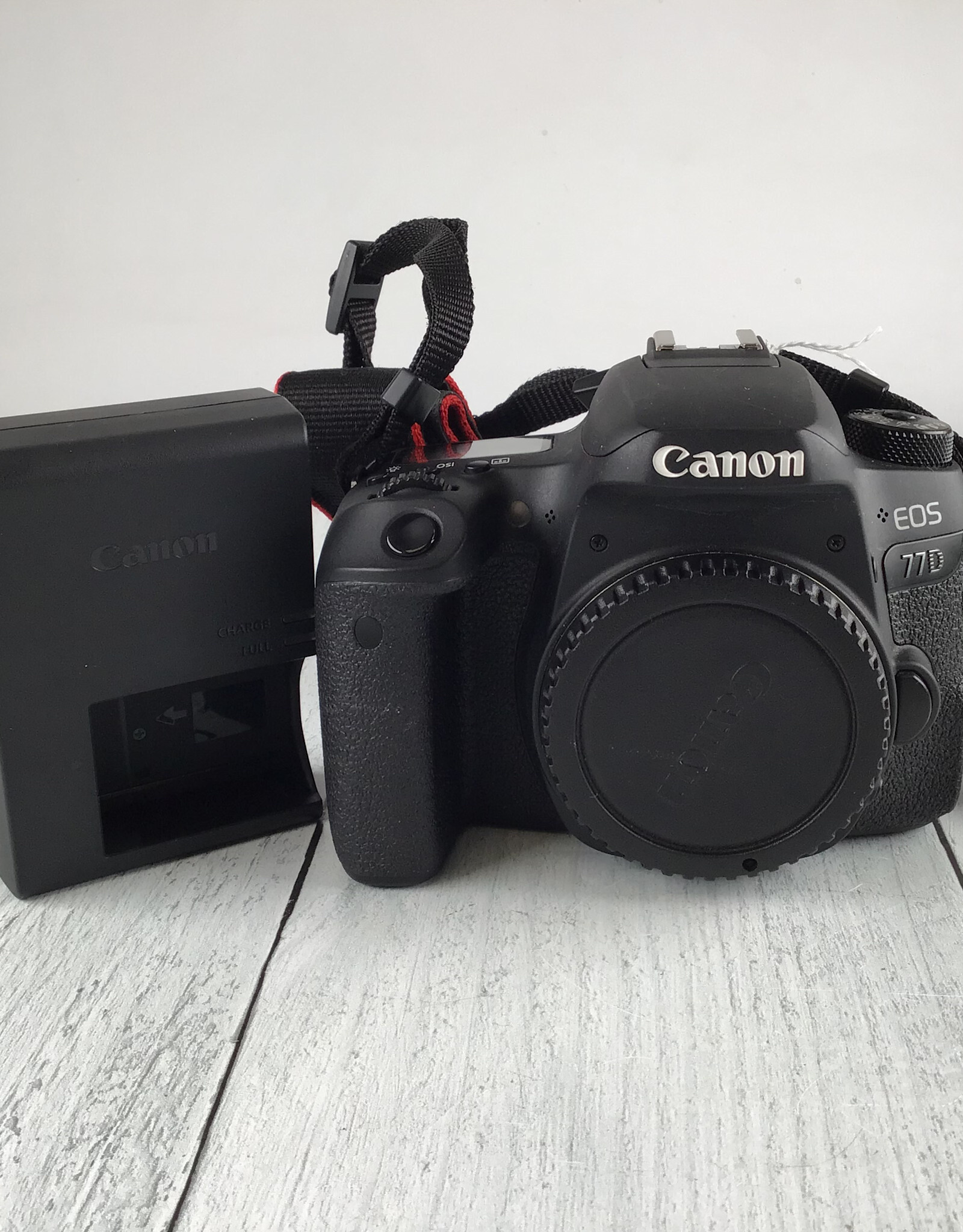 CANON Canon EOS 77D Camera Body Used Good