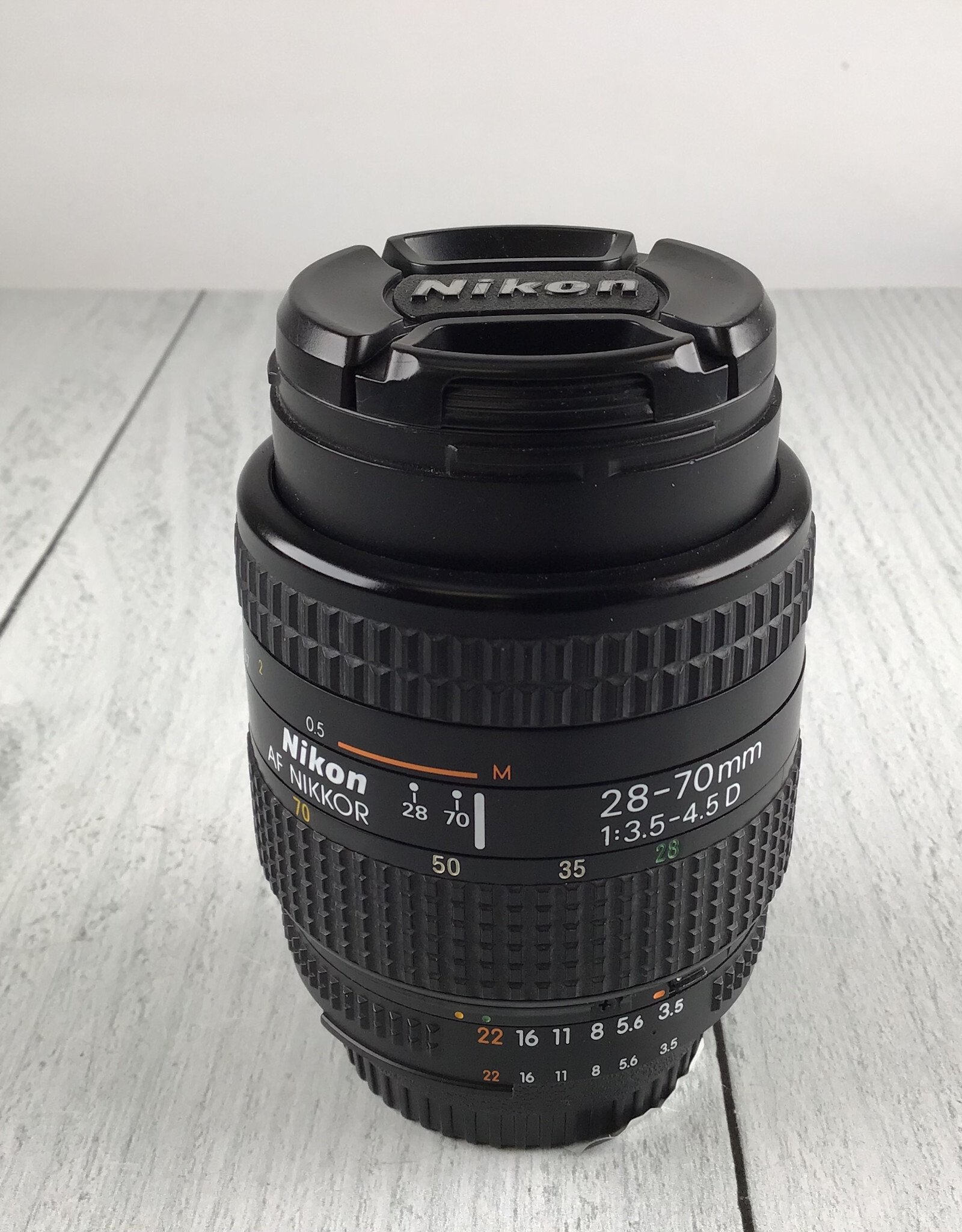 NIKON Nikon AF Nikkor 28-70mm f3.5-4.5 D Lens Used Good