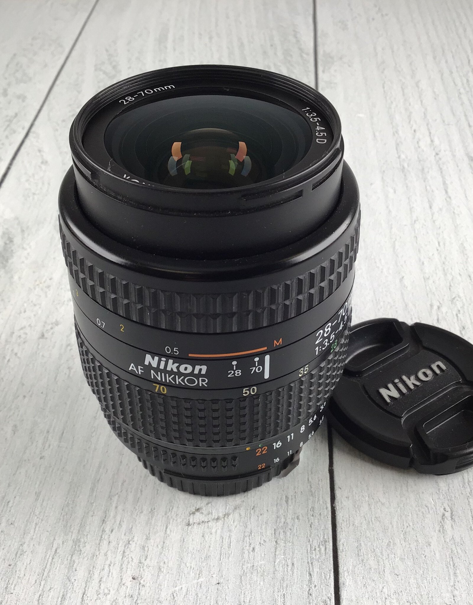 NIKON Nikon AF Nikkor 28-70mm f3.5-4.5 D Lens Used Good