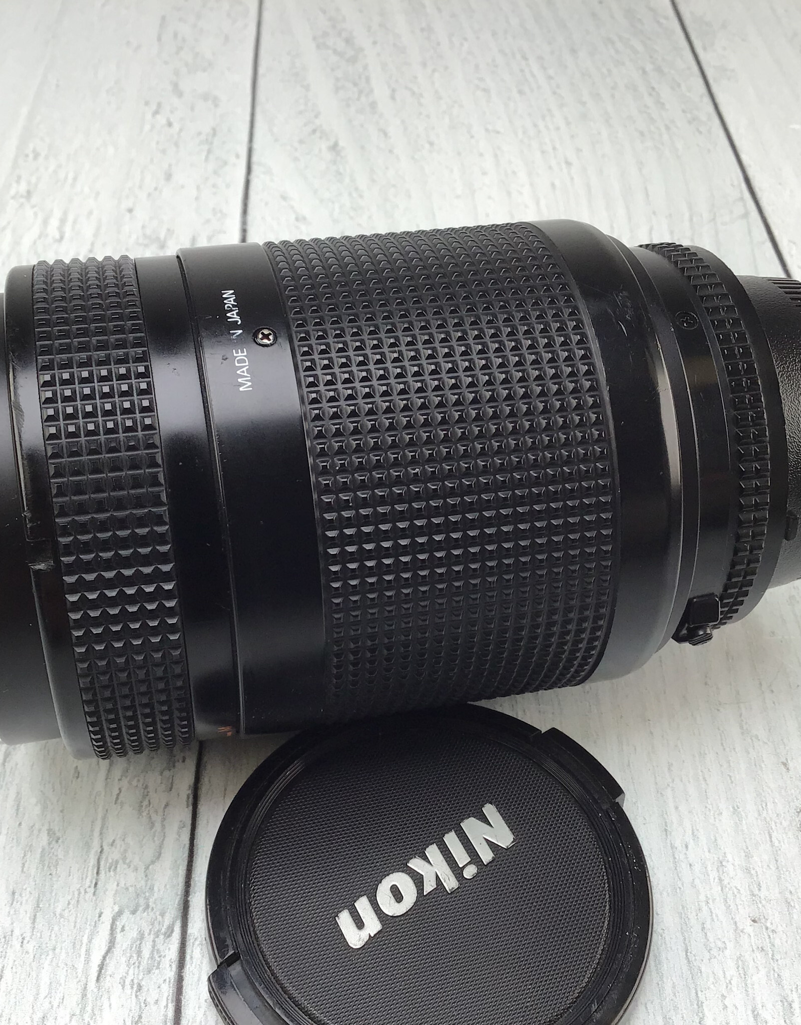 NIKON Nikon AF Nikkor 70-210mm f4-5.6 Lens Used Good
