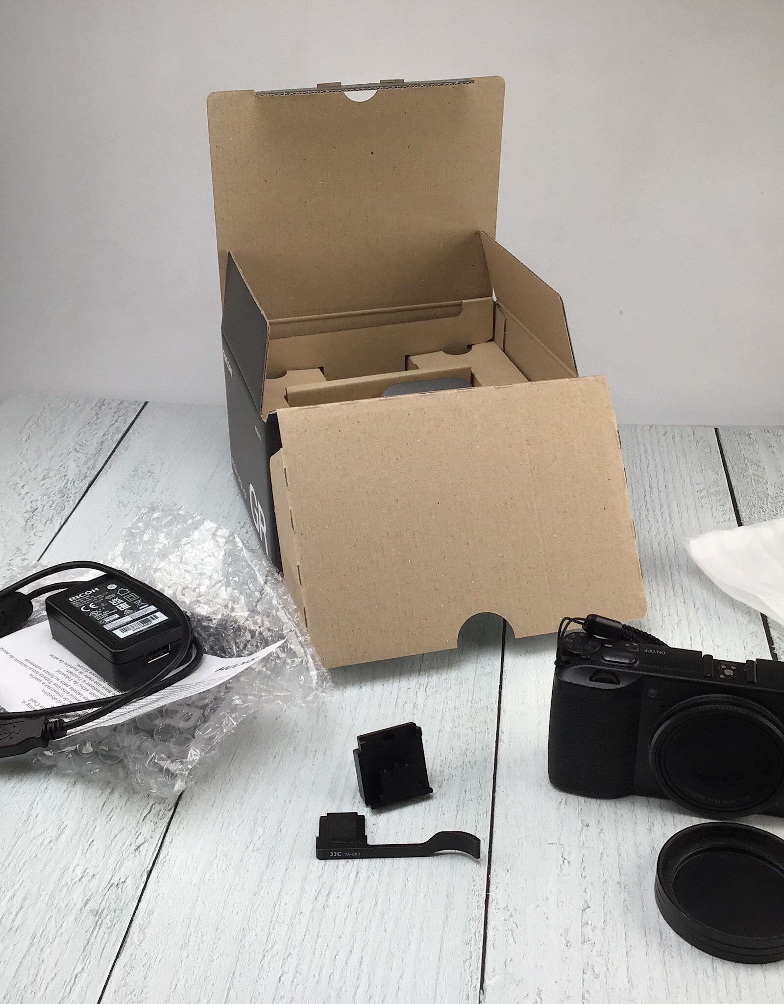 Ricoh Ricoh GR III HDF Camera in Box Used EX