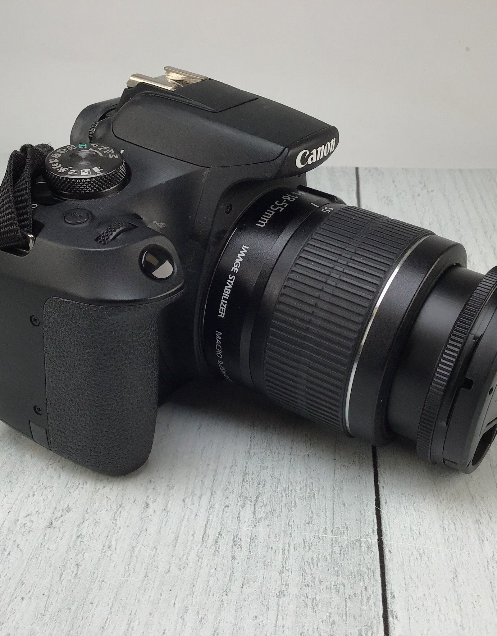 CANON Canon Rebel T7 Camera w/ 18-55mm IS II Used Good