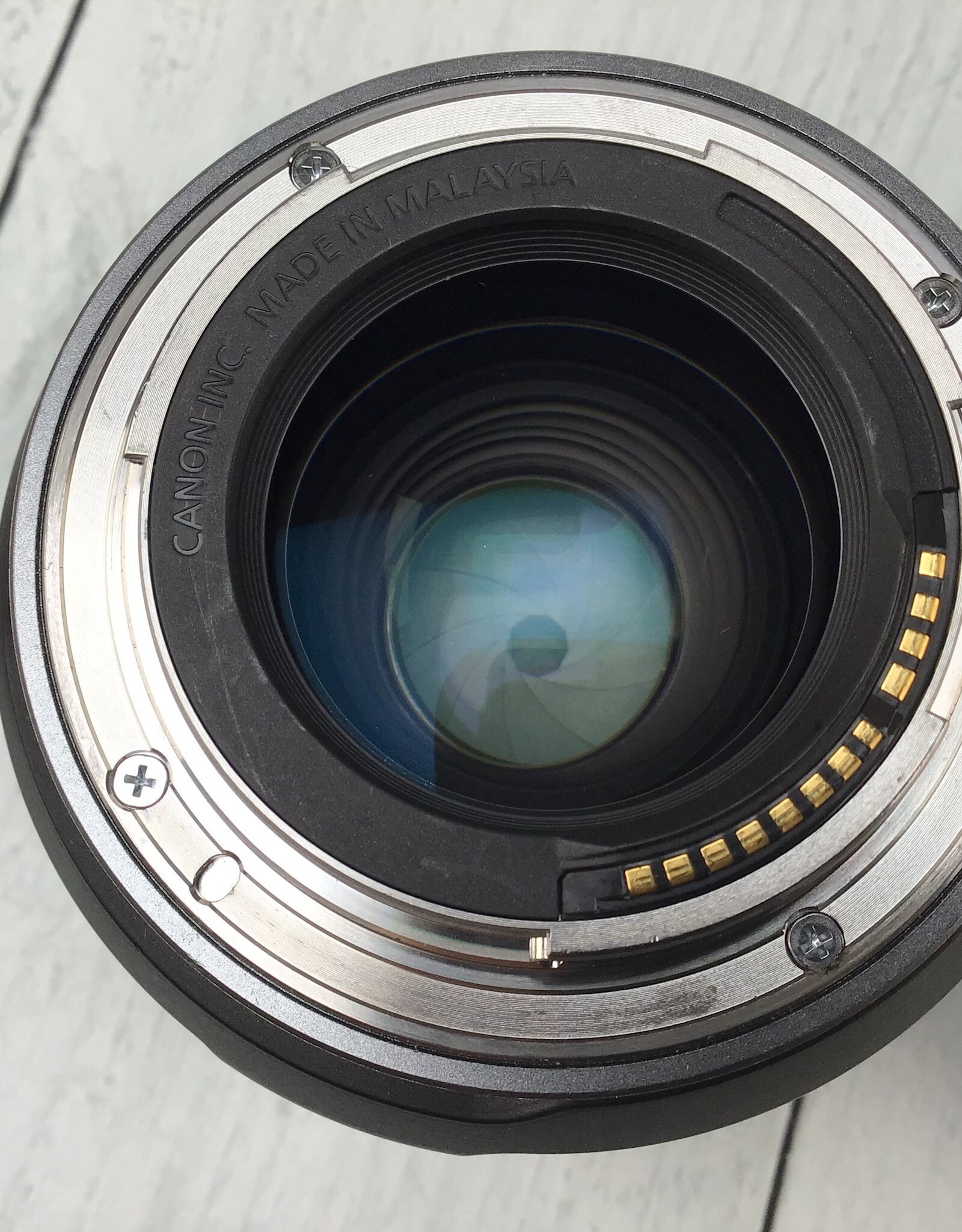 CANON Canon RF 85mm f2 Macro IS STM Lens Used Good