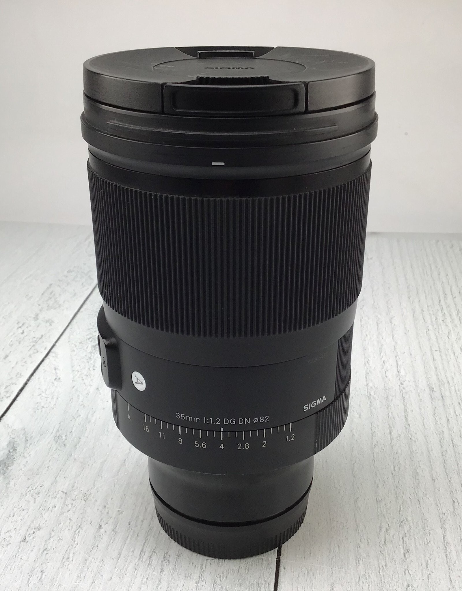 SONY Sigma Art 35mm f1.2 DG DN Lens for Sony Used Good