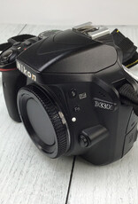 NIKON Nikon D3300 Camera Body No Charger Used Good