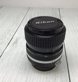 NIKON Nikon Zoom Nikkor 35-70mm f3.3-4.5 Lens Used Good