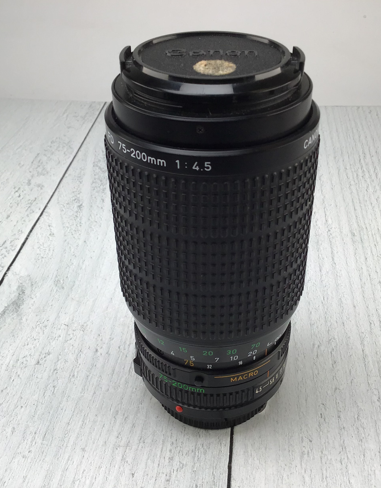 CANON Canon FD 75-200mm f4.5 Lens Used Good