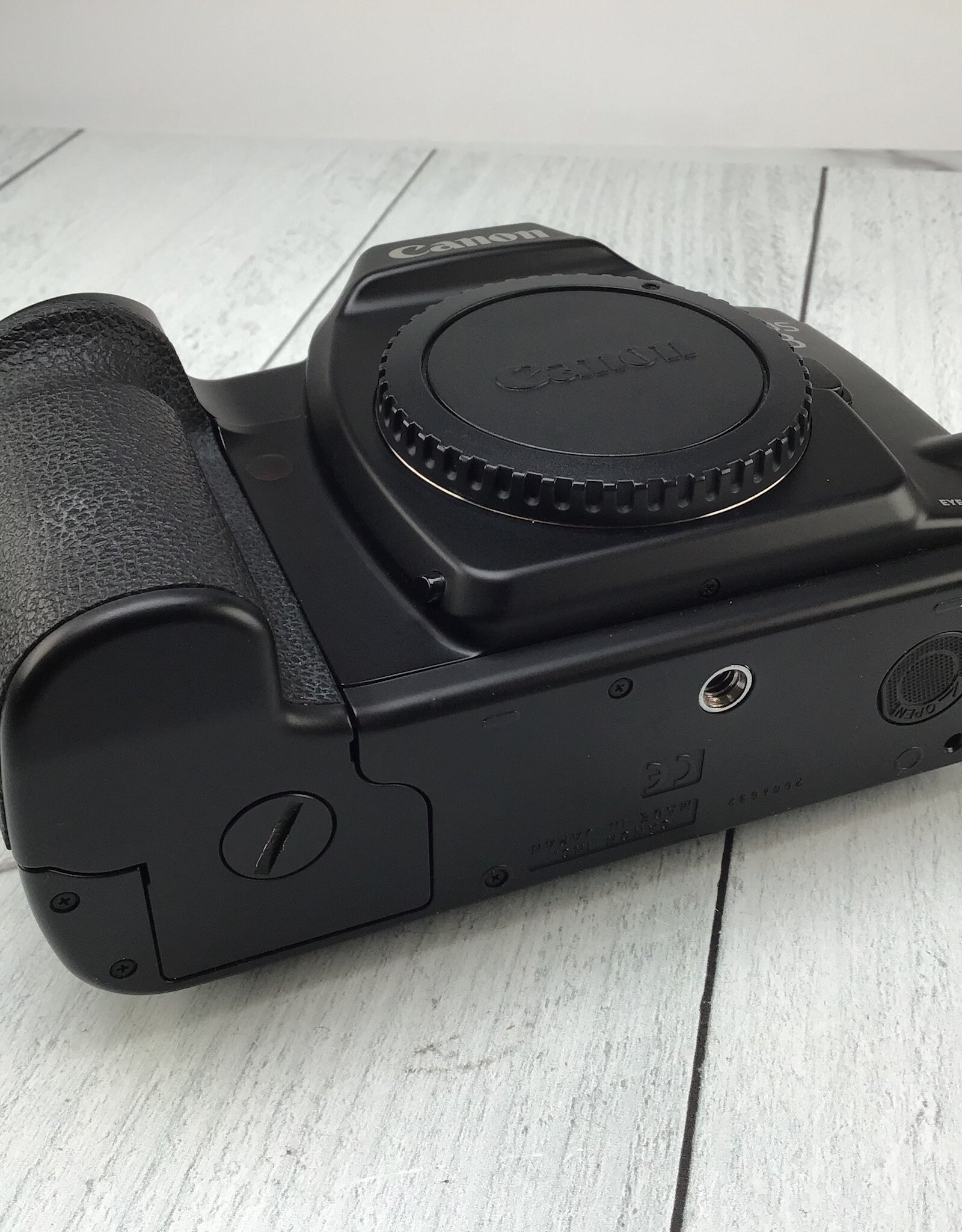 CANON Canon EOS 3 Camera Body Used Good