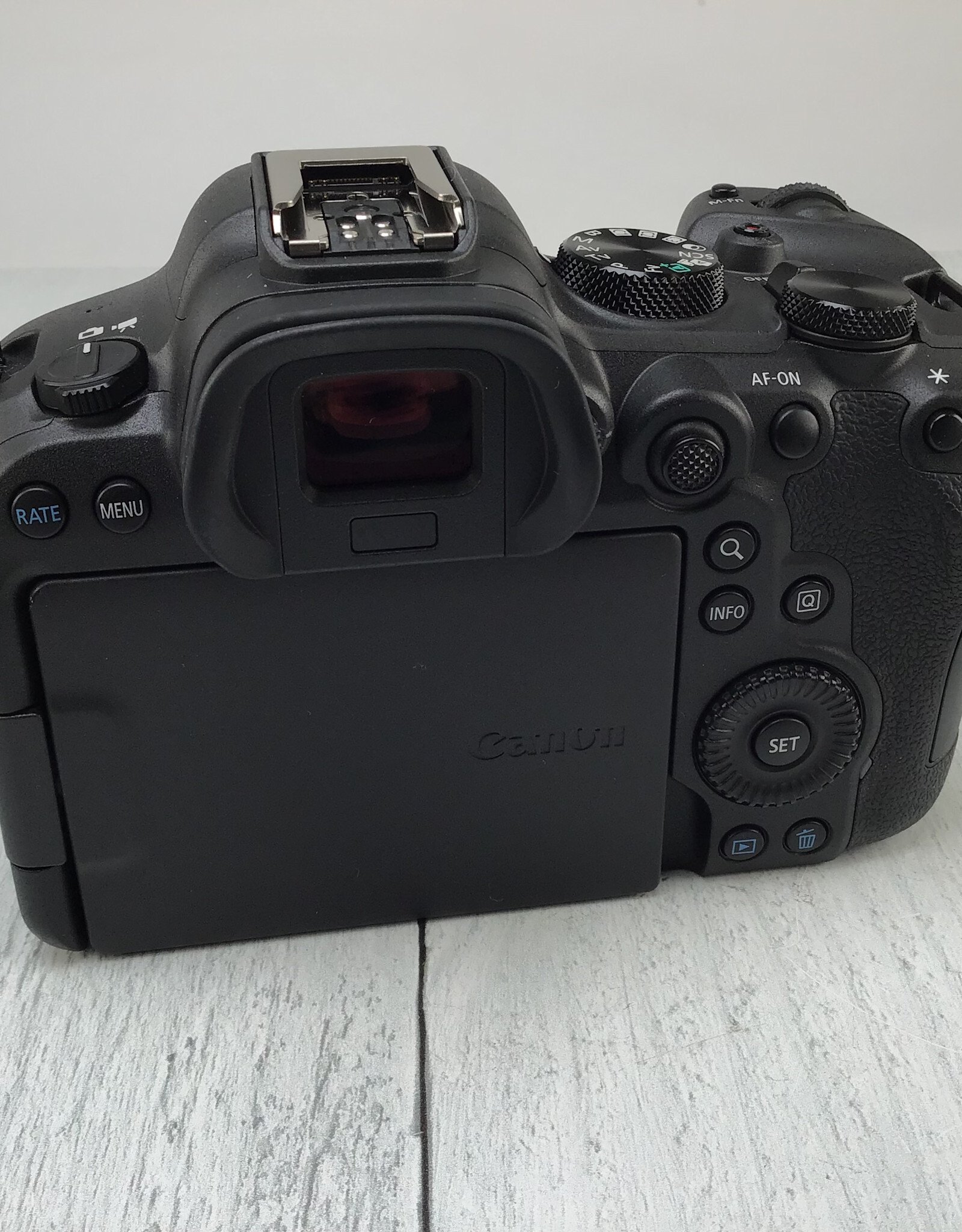 CANON Canon R6 Mark II Camera Body Used Good