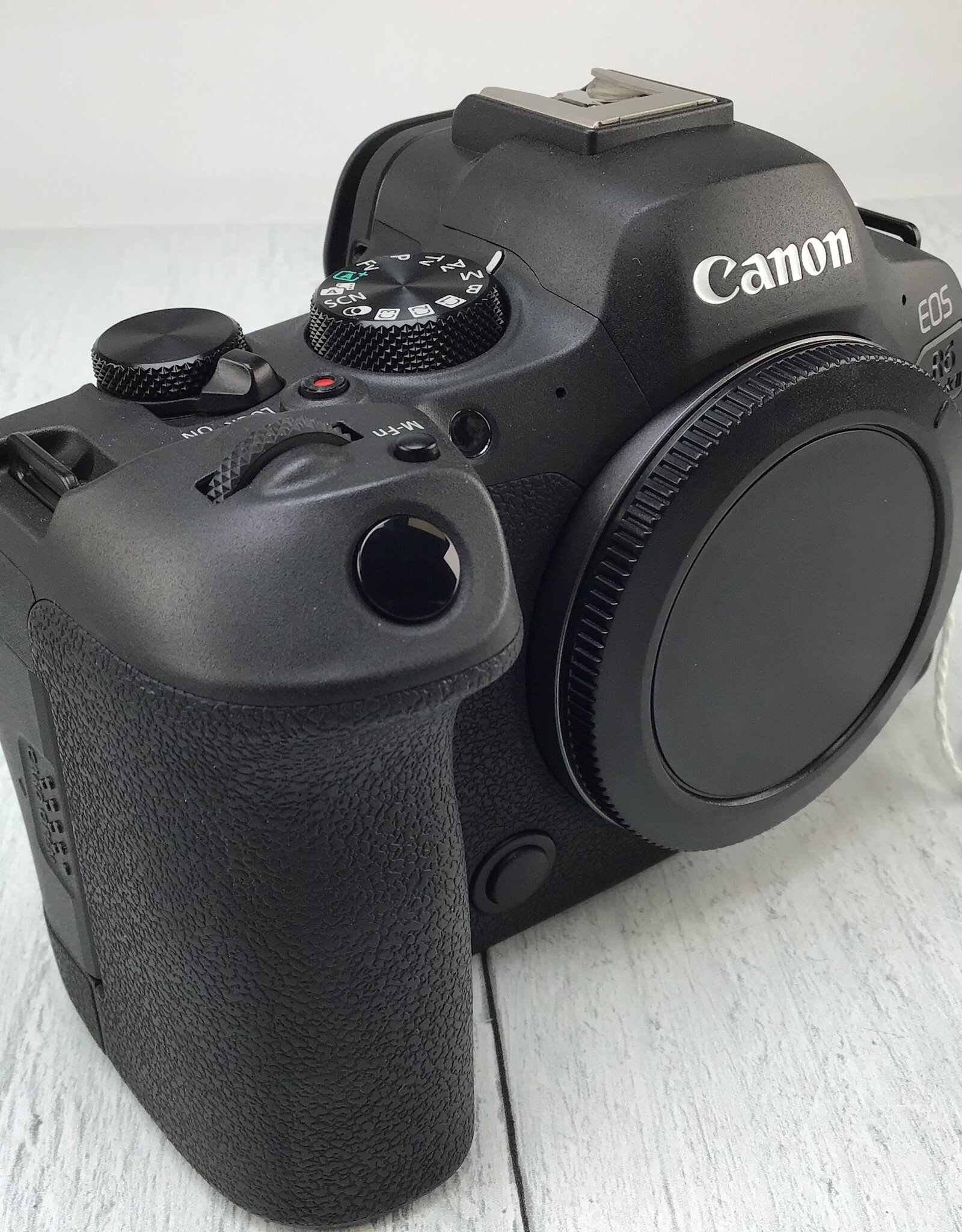 CANON Canon R6 Mark II Camera Body Used Good