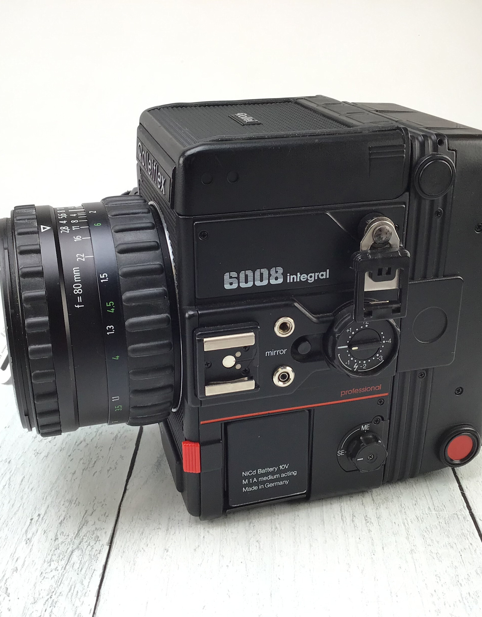 Rolleiflex Rolleiflex 6008 Camera w/ 80mm f2.8 Used Fair