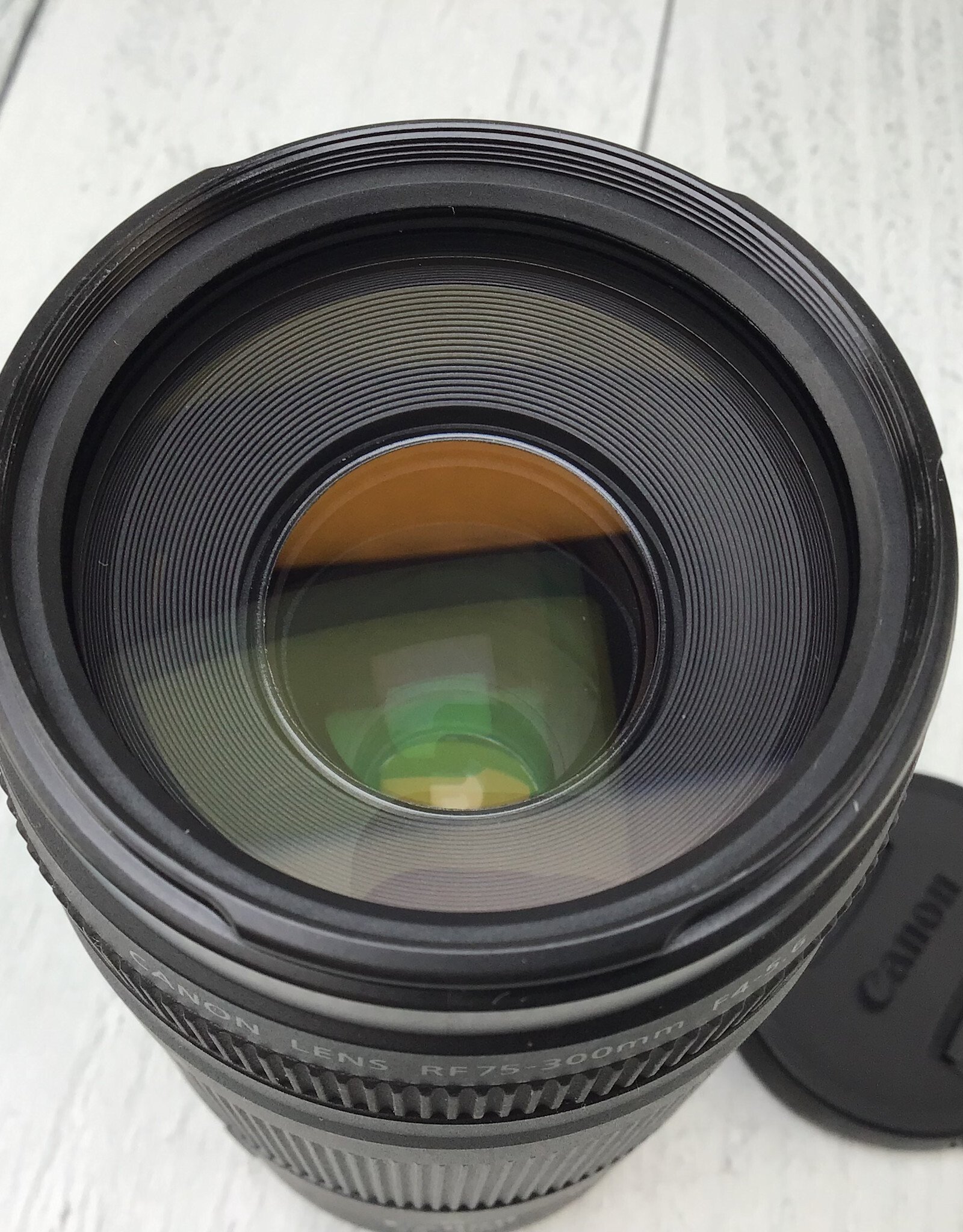CANON Canon RF 75-300mm f4-5.6 Lens Used Good