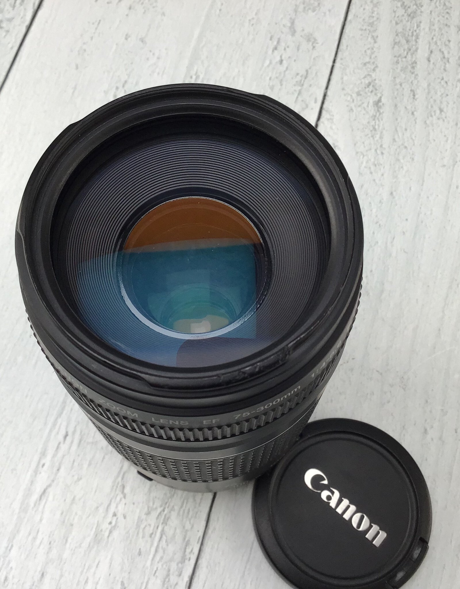 CANON Canon EF 75-300mm f4-5.6 III Lens Used BGN
