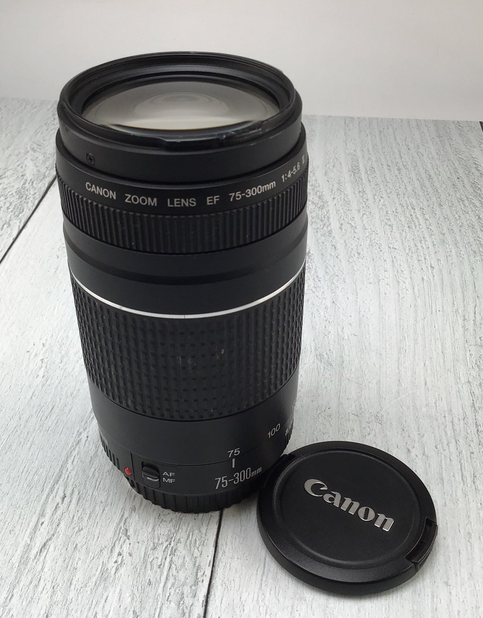 CANON Canon EF 75-300mm f4-5.6 III Lens Used BGN