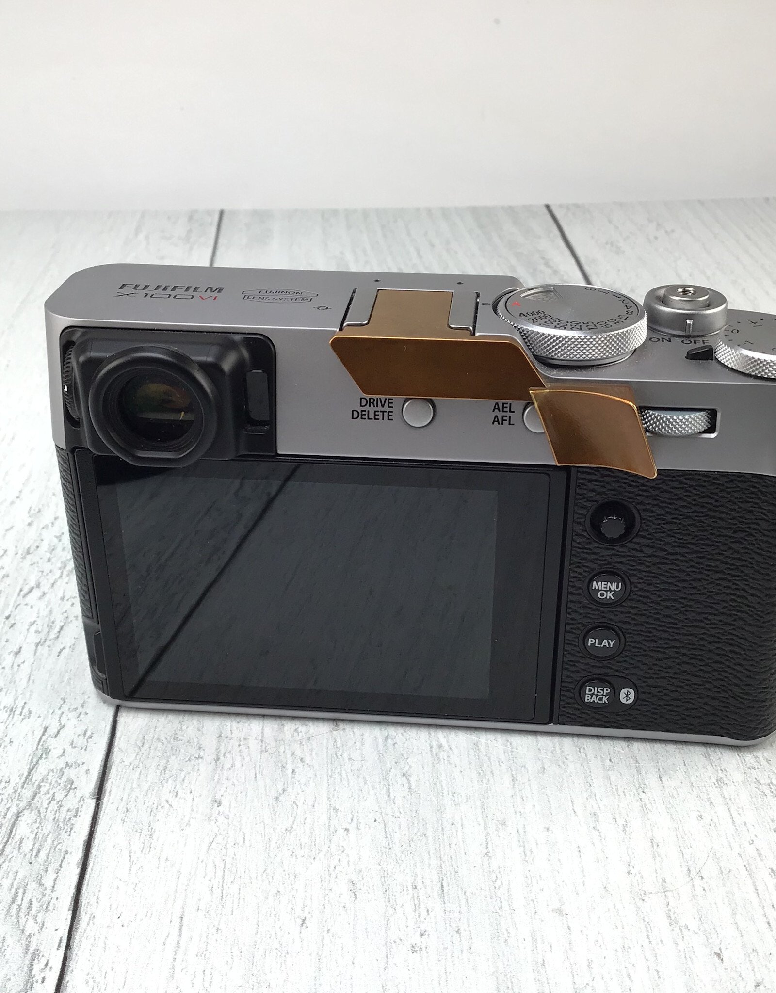 FUJI Fuji X100VI Silver Camera Used Good