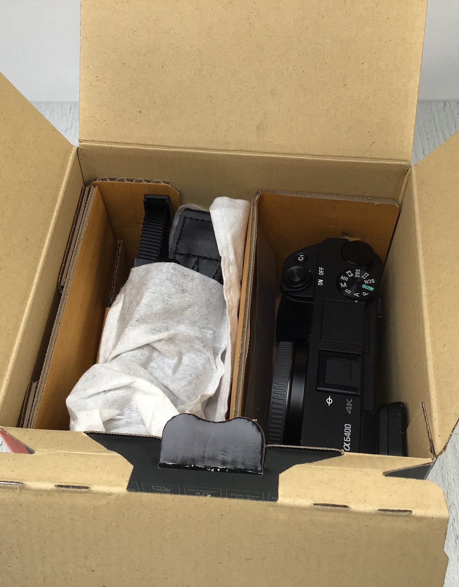 SONY Sony a6400 Camera Body in Box Used Good